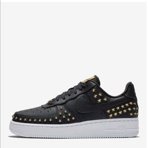 Nike Air Force One studded stars